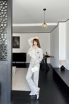 wholesale quality louis vuitton business suit model no. 7